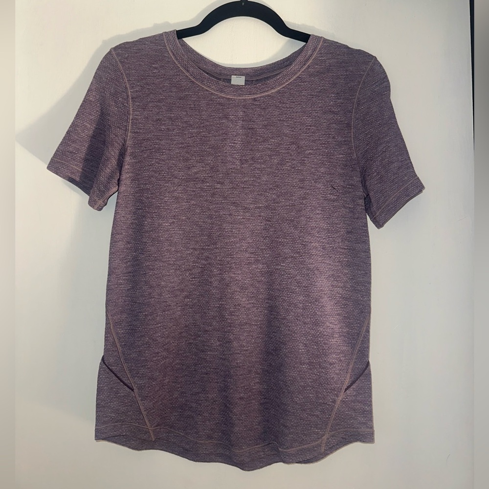 Lululemon Athletica Purple Fitted Short Sleeve Tee